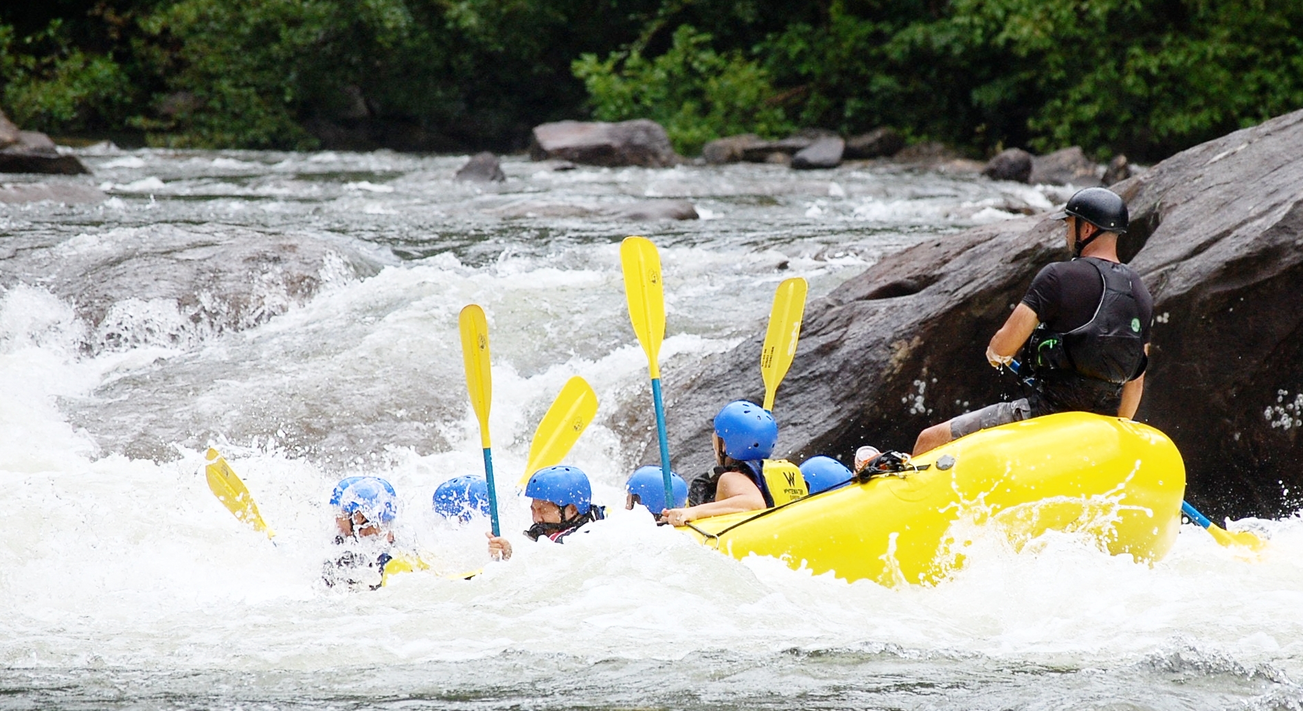 rafting.jpg